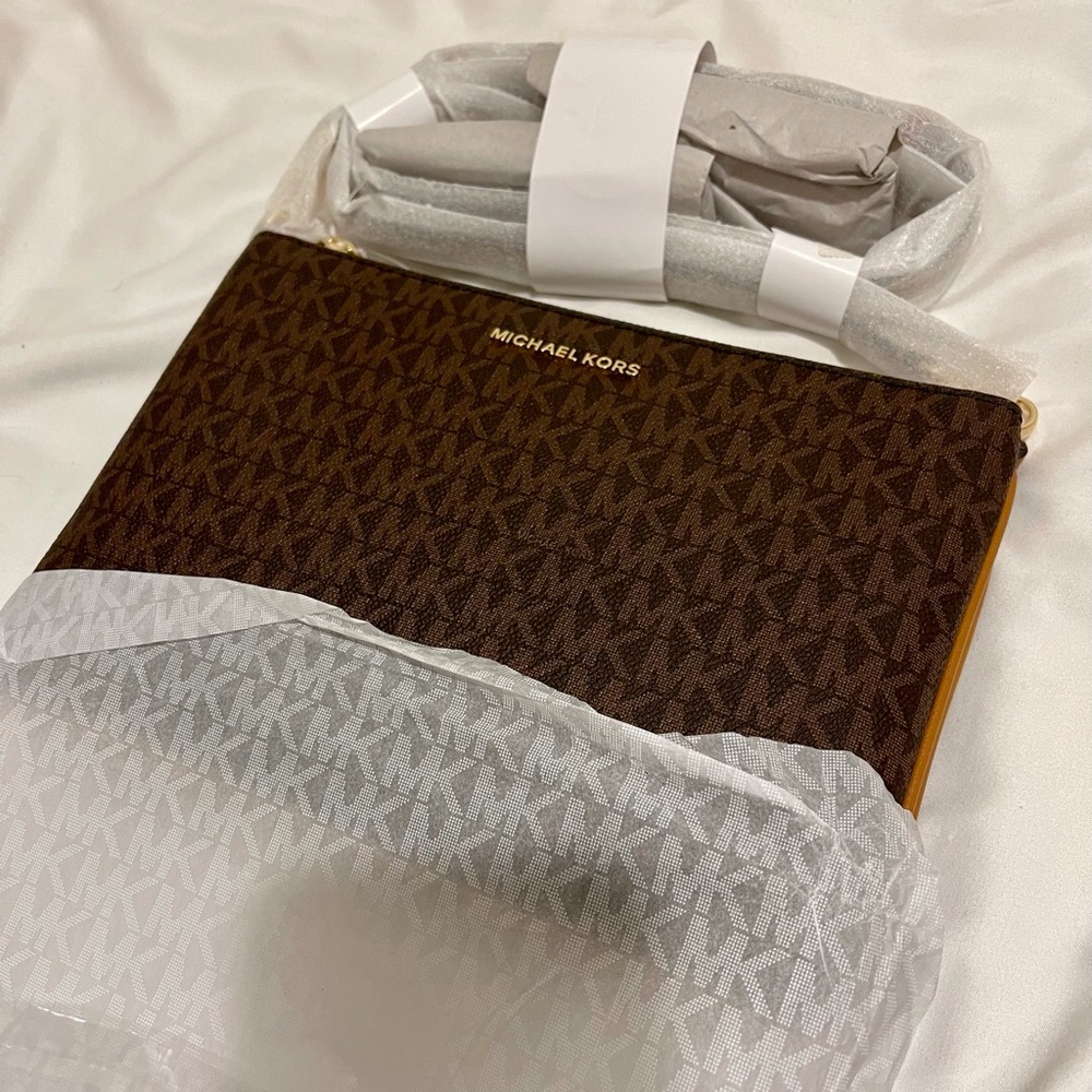 [NEW] Micheal Kors purse